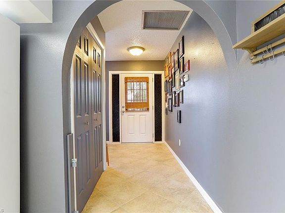 3rd image of 1412 SE 15th St
