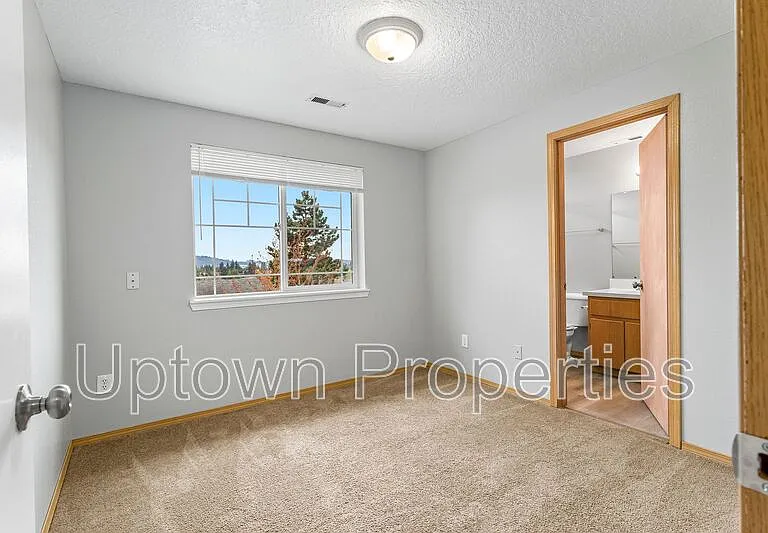 14194 SE Summerfield Loop — Photo 3