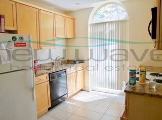 95 Gainsborough St APT 103, Boston, MA 02115