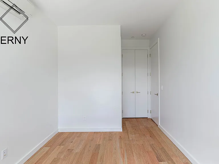350 Rutland Rd #3B — Photo 5