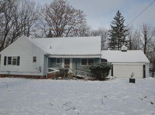 19770 Delaware Dr, Euclid, OH 44117