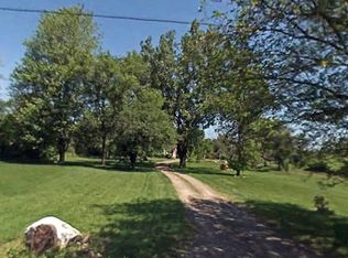 1510 E Rauch Rd, Erie, MI 48133