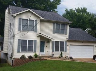 829 Hawkins Ct, Saint Louis, MO