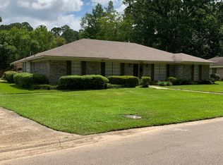 6238 Whitestone Rd, Jackson, MS 39206