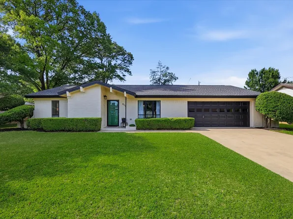 217 E Louella Dr, Hurst, TX 76054
