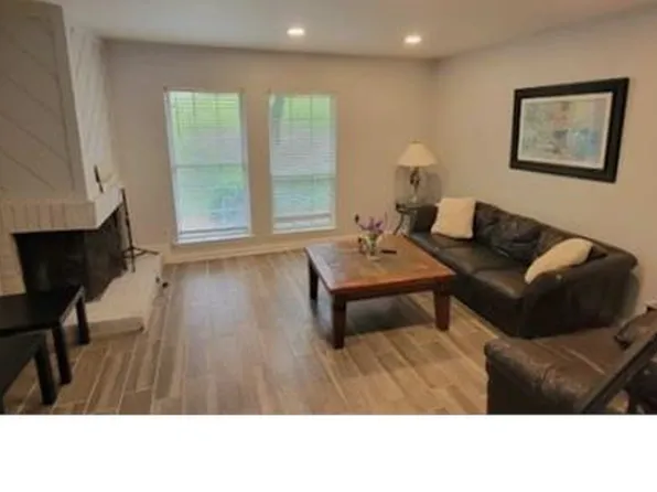 3162 Tangerine Ct, Decatur, GA 30034