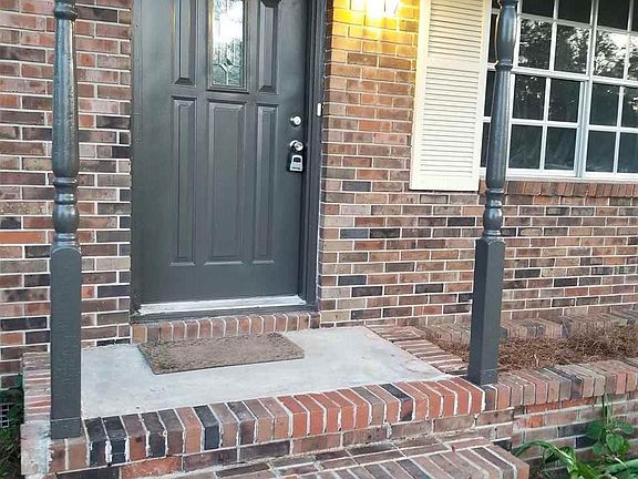 4th image of 3043 Skycrest Dr
