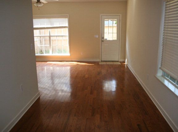 3rd image of 39 Harris Dr