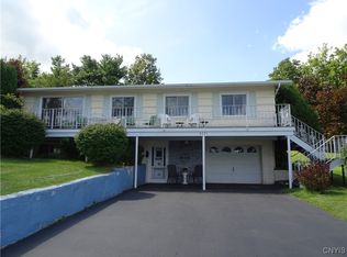 4771 Linda Dr, Syracuse, NY 13215