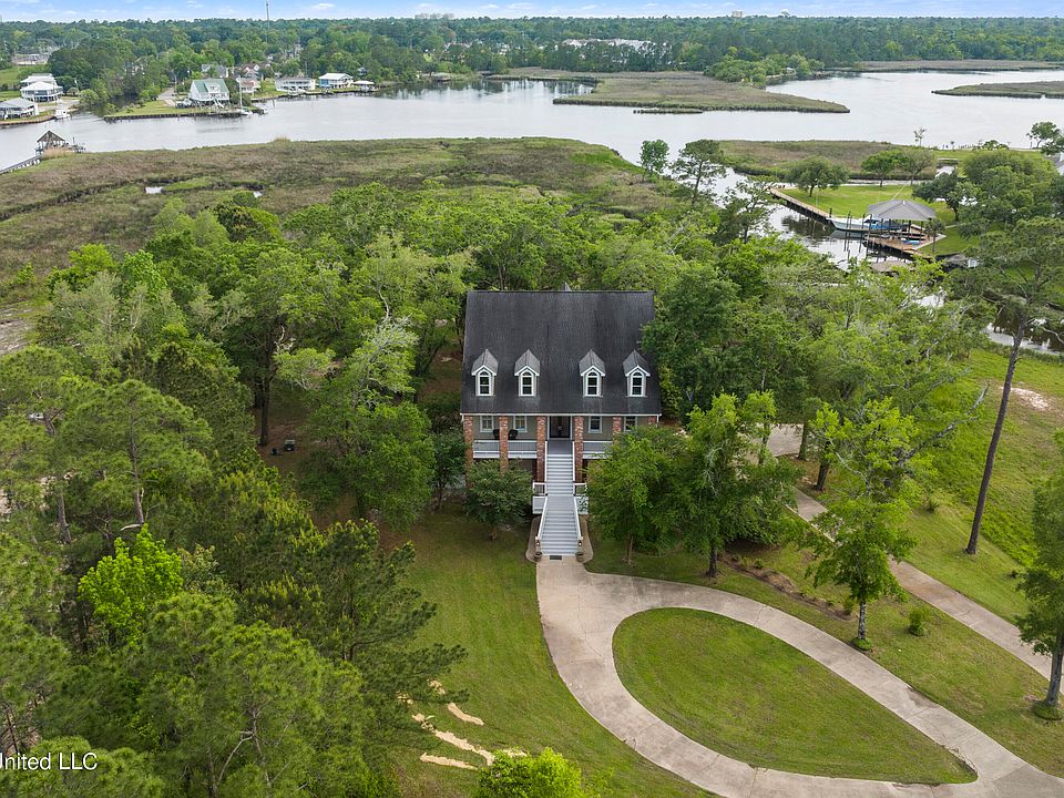 10745 Bayou Plantation Ln, Gulfport, MS 39503 MLS 4046090 Zillow