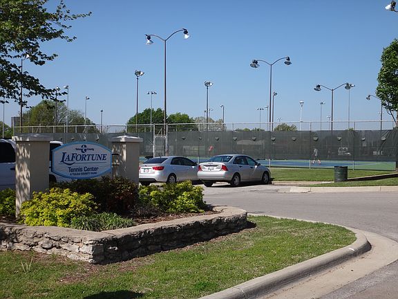 LaFortune tenis center