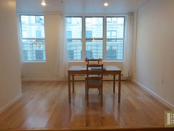 2nd image of 211 W 111th St APT 2