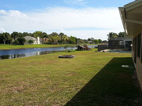 4th image of 2171 SE Bowie Street