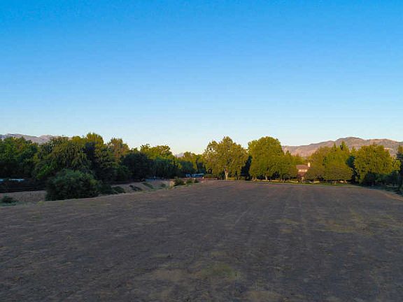 4th image of 12251 Linda Flora Dr
