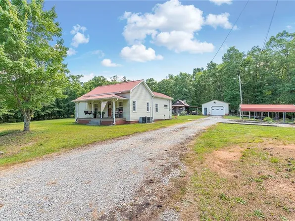 1055 Old Silver Hill Rd, Lexington, NC 27292