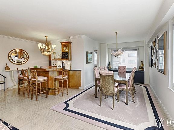 3rd image of 1084 2nd Ave #29E