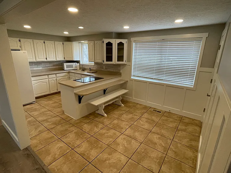 578 N 660 W — Photo 18