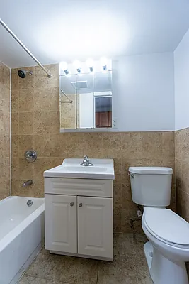 Rented by Compass | media 28