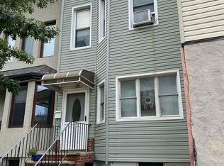 243 Monitor St, Brooklyn, NY 11222