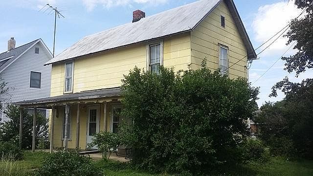 1st image of 12340 Lancaster St