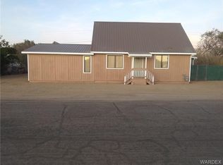 3575 E Robin Ln, Kingman, AZ 86409
