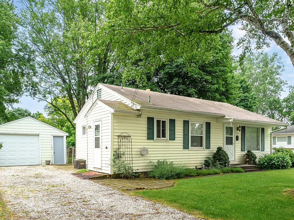 1st image of 3112 Brookmont Dr