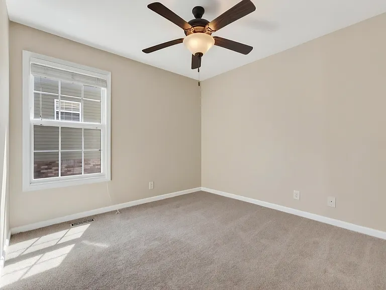 2602 Alex Overlook Way — Photo 15