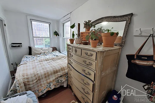 Rented by Ideal Properties Group | media 15