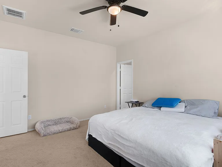 6008 Amelia Earhart Blvd — Photo 3