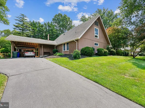 18705 Heritage Hills Dr, Brookeville, MD 20833