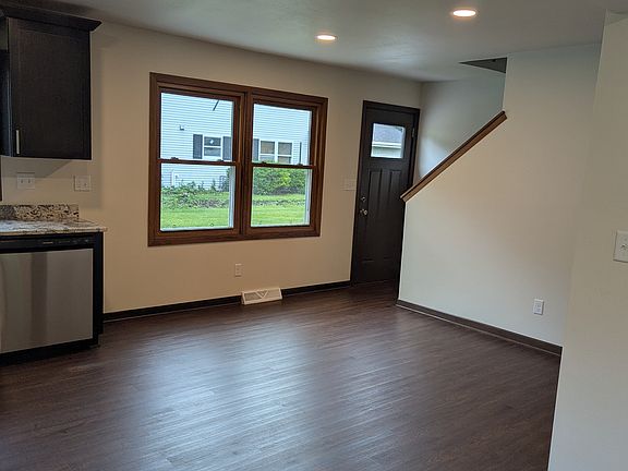 Rear Entry & Kitchen Area