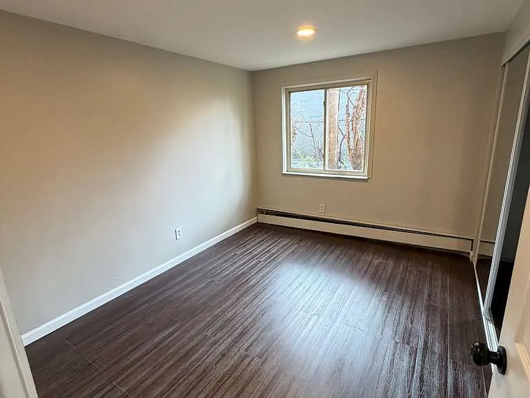 3317 Henninger Rd #303 — Photo 2