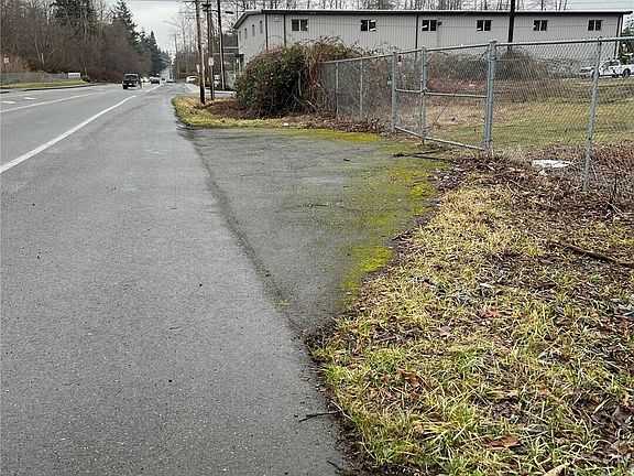 5th image of 10000 23rd Avenue W