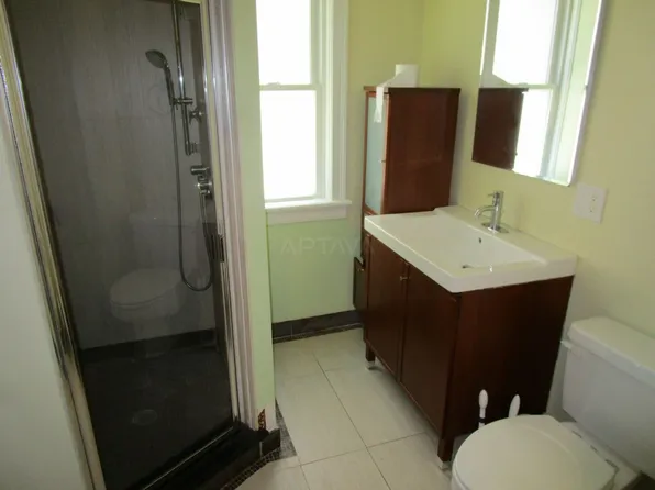 91 Bartlett St #13, Somerville, MA 02145