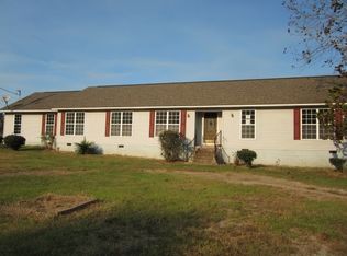 199 Tomahawk Trl, Ohatchee, AL 36271