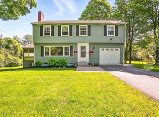 1112 Highland St, Holliston, MA 01746