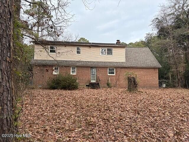 2nd image of 714 Porters Neck Road