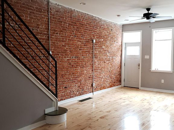 5th image of 2315 E Huntingdon St