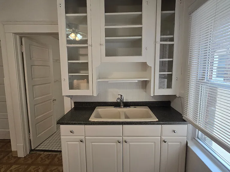 2208 Murray Hill Rd — Photo 2