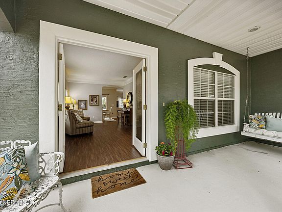 5th image of 709 CORRIGAN Drive