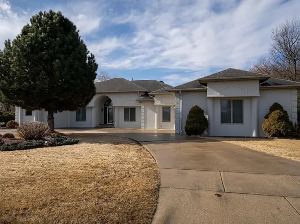 4333 W Rotamer Rd, Janesville, WI 53546