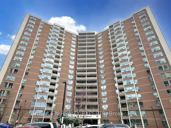 15 Vicora Linkway Way #604, Toronto, ON M3C 1A9