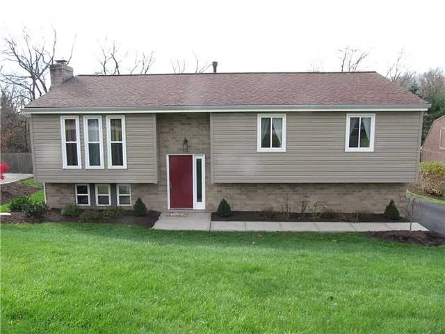 106 Lammert Dr photo 1