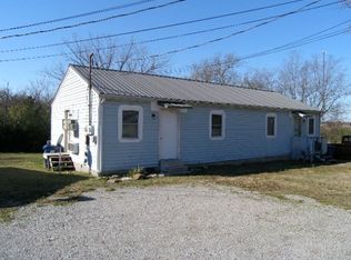 724 Woodlawn Ave APT 3, Lewisburg, TN 37091
