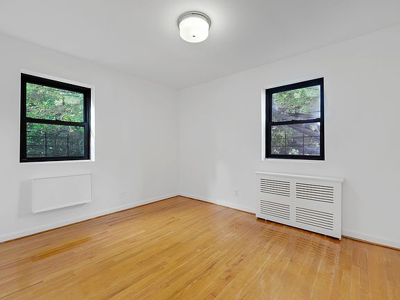 4th image of 205-16 42nd Ave APT 1B