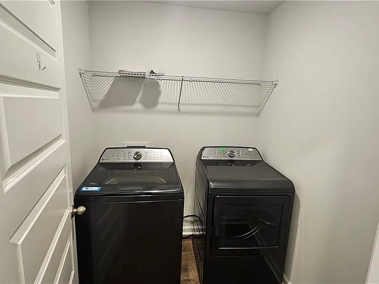 511 Autumns Wood Cir W — Photo 9