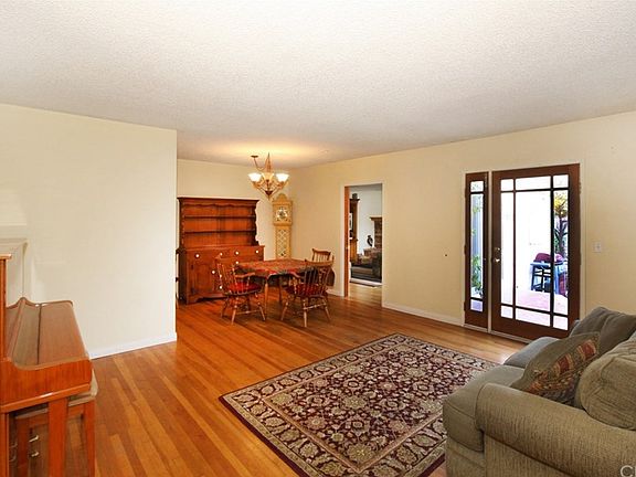2nd image of 441 N Nora Ave