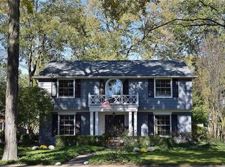 625 Wimbleton Dr, Birmingham, MI