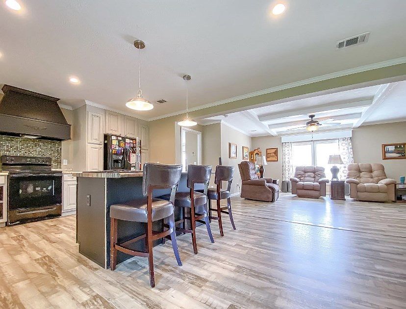 1st image of 50 Sugar Plum Ln