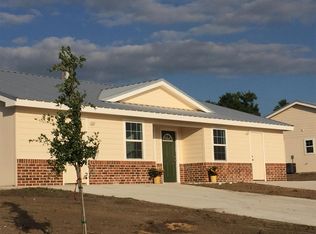 318 S Jena St, Riesel, TX 76682